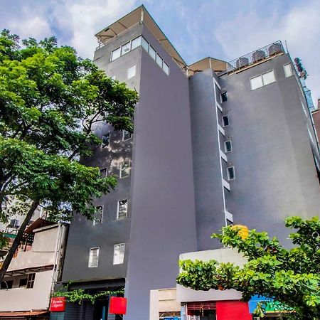 Jagadish Brigade Hotel Бангалор Экстерьер фото