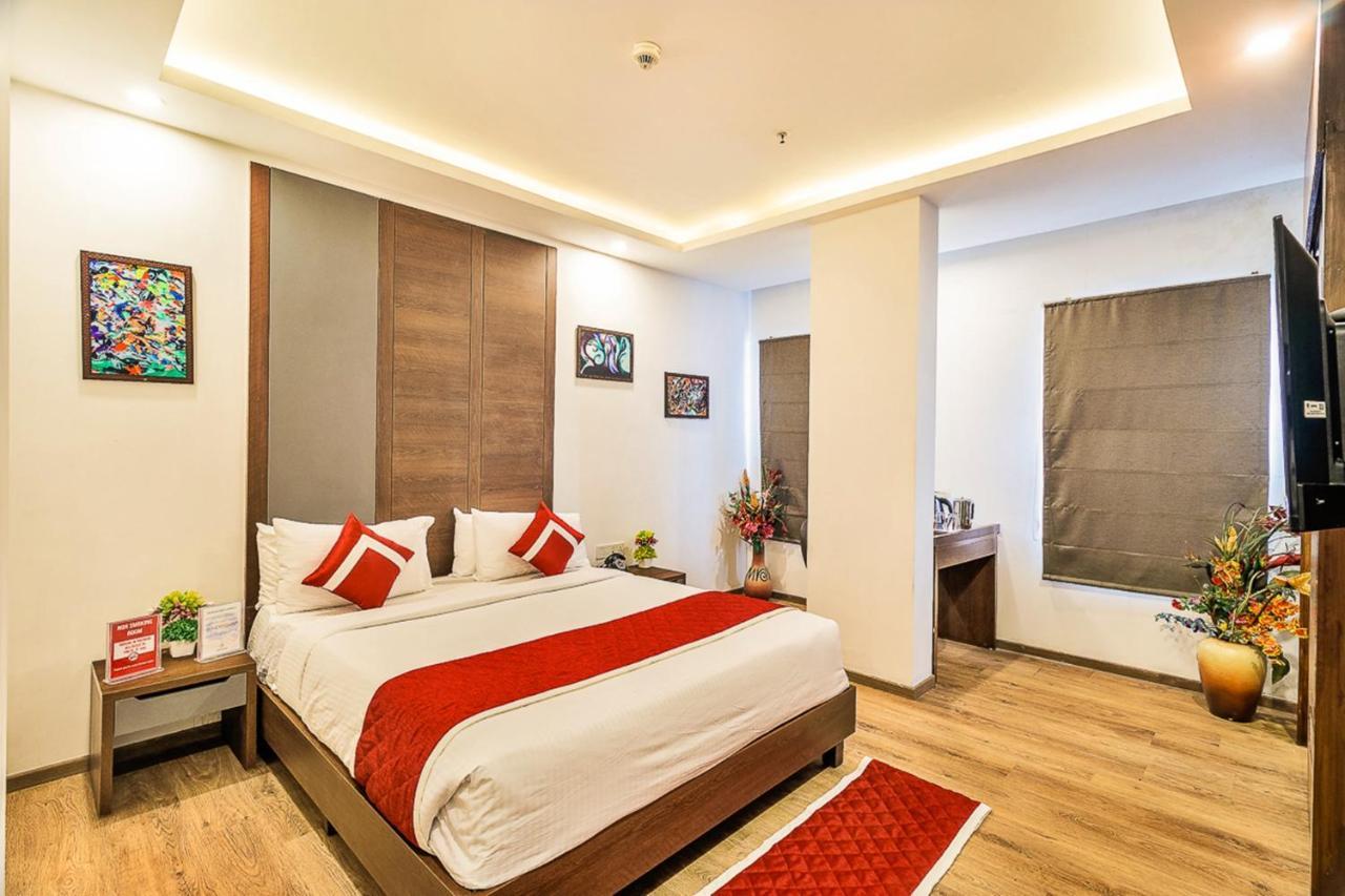Jagadish Brigade Hotel Бангалор Экстерьер фото