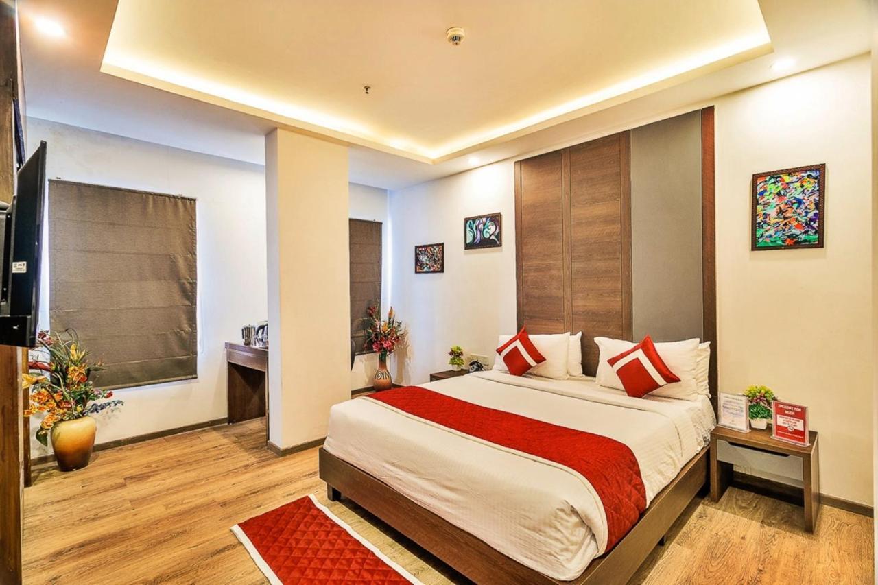 Jagadish Brigade Hotel Бангалор Экстерьер фото
