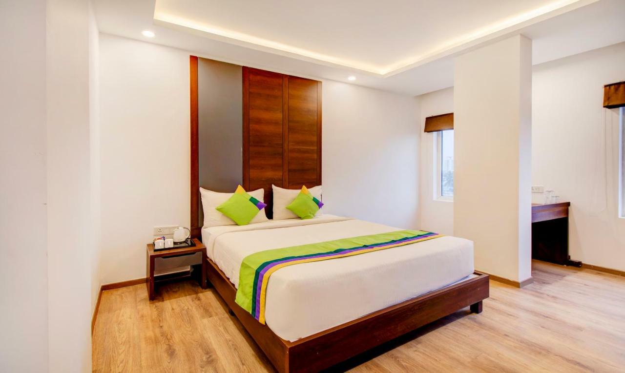 Jagadish Brigade Hotel Бангалор Экстерьер фото